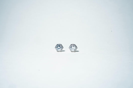 The Crown Solitaire Studs – 925 Sterling Silver
