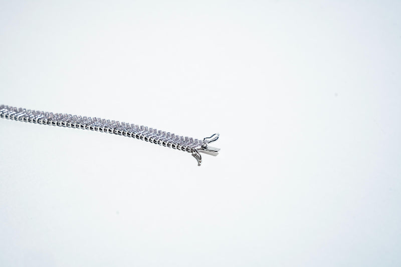 The Celestial Chevron: 925 Sterling Silver Diamond-Cut Bracelet