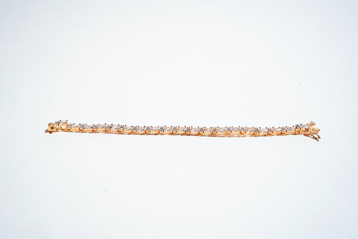 The Opulent Shimmer Tennis Link