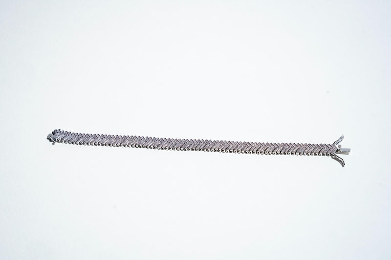 The Celestial Chevron: 925 Sterling Silver Diamond-Cut Bracelet